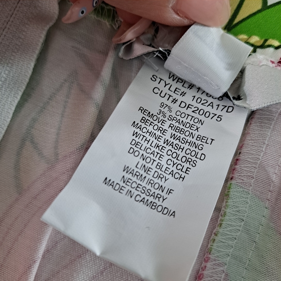 D.B.Y Vintage Pink Floral Dress - Picture 7 of 7